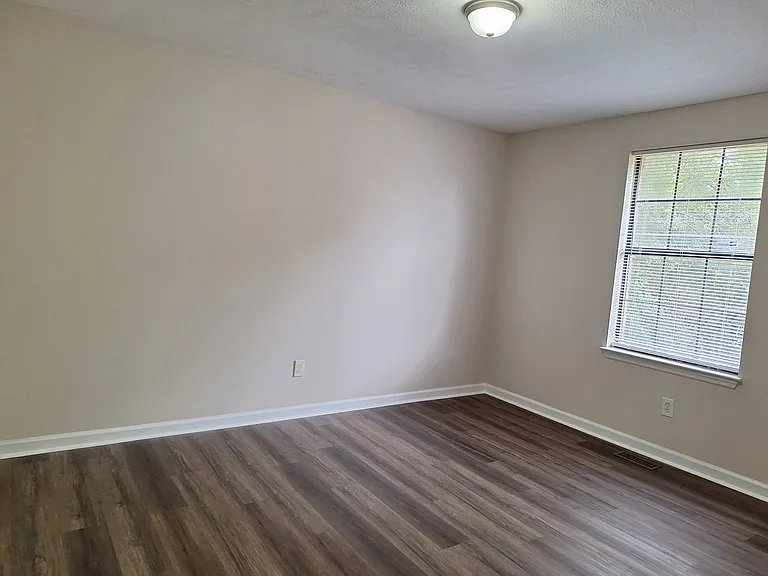 206 Fawnwood Ct — Photo 7