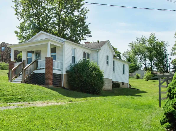 455 Mill St, Dayton, VA 22821