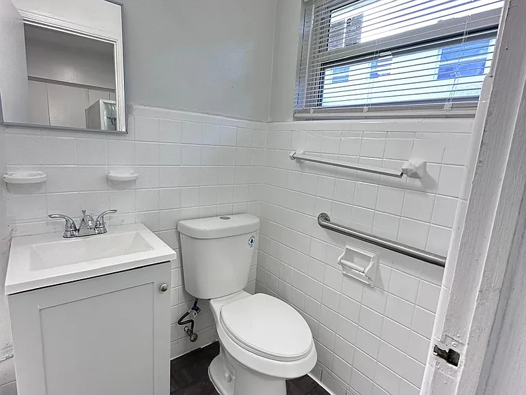7700 N Miami Ave #5 — Photo 7