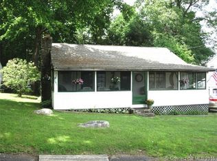 161 Hickory Dr, Coventry, CT 06238