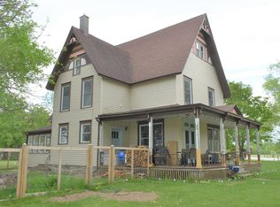 639 Miner Farm Rd, Chazy, NY 12921