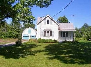 25 Lake Rd, Levant, ME 04456