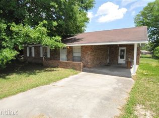 817 S Beech St, Picayune, MS 39466