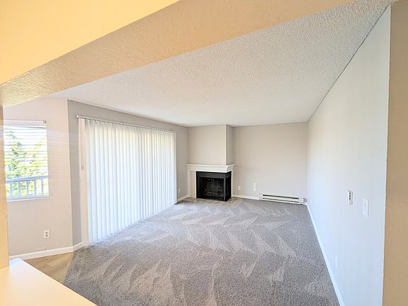 5th image of 10850 NE 68th St APT 305