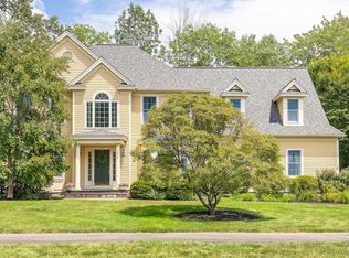 18 Harvest Moon Dr, Natick, MA 01760
