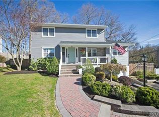 56 Somerset Dr, Commack, NY 11725