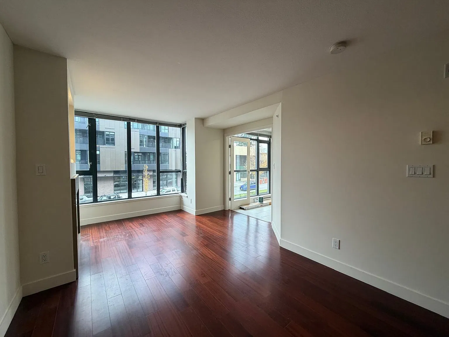 3228 Tupper Street Vancouver — Photo 4