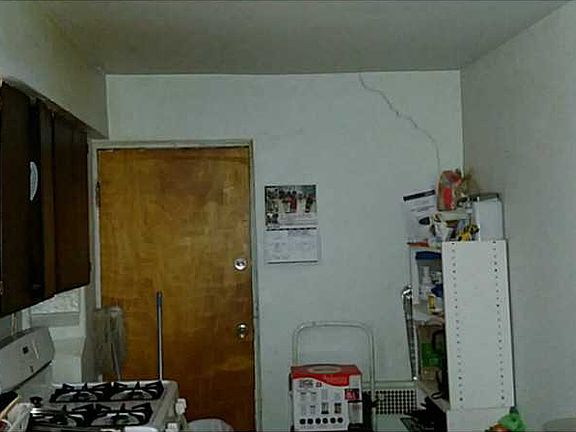 5th image of 206-208 N Linden Ave