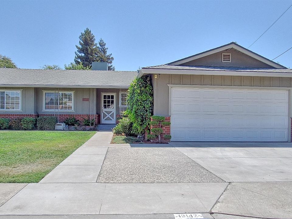 1st image of 13142 Bentley St