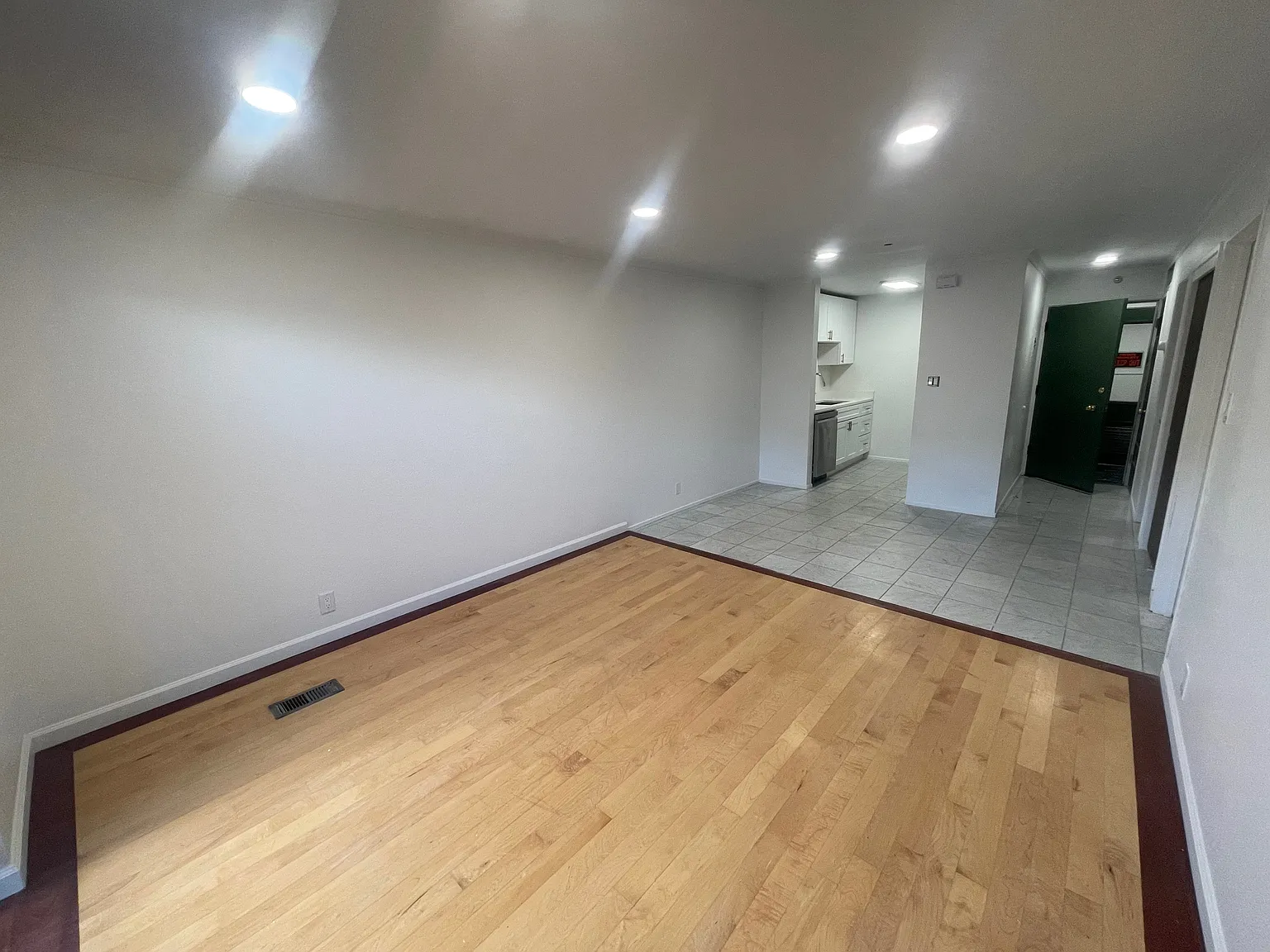 425 S 900 E - Salt Lake City, UT — Photo 3