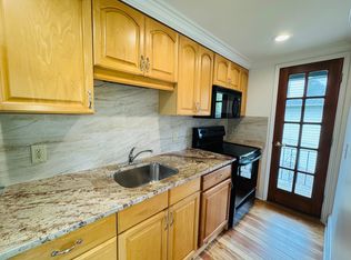 52 Howard Ave #2, New Haven, CT 06519