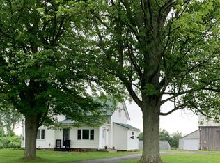 13239 Ridge Rd, Sackets Harbor, NY 13685