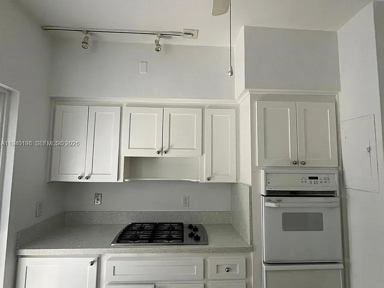 3921 N Meridian Ave #1A — Photo 3