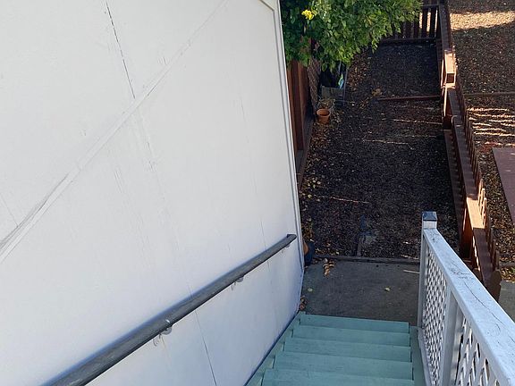 3rd image of 3024 Geary Blvd