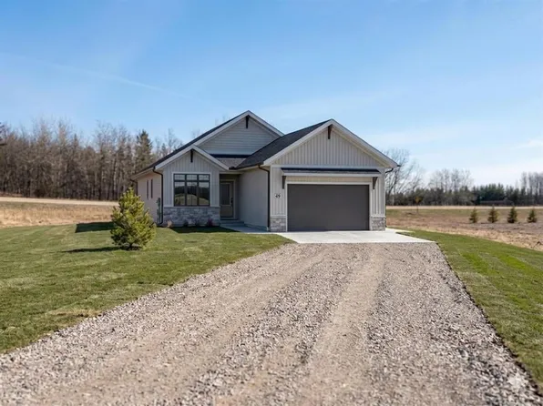 27111 E Highway 597 Road 176, Rural Lacombe County, AB T0M 0J0