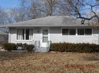 451 E Acorn Dr, Beloit, WI 53511