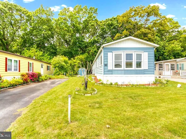 16 Olde Coach Dr, Rehoboth Beach, DE 19971