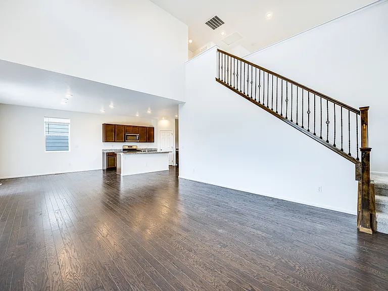 535 Silver Rock Trl — Photo 4
