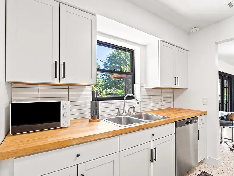 408 Niblick St — Photo 12