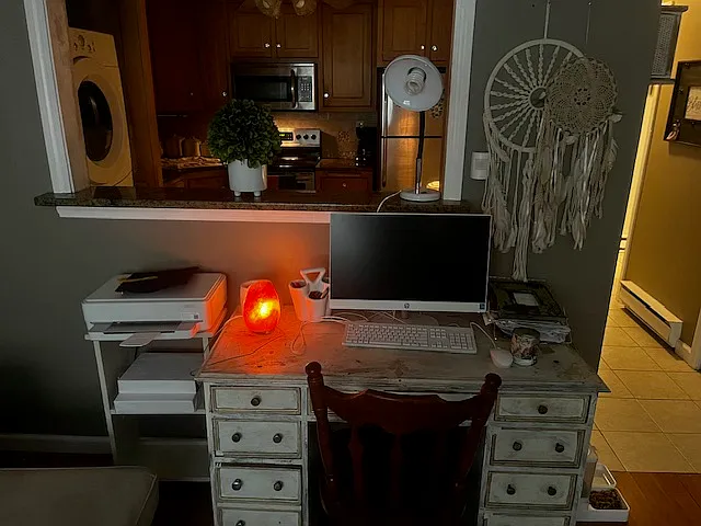 2 bed, 800 sqft, $2,200 — Photo 2