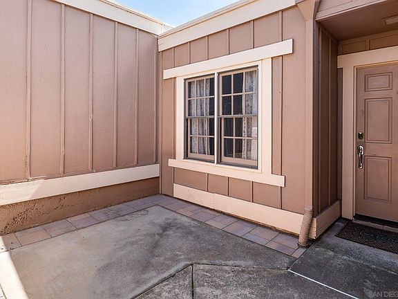 5th image of 8647 Circle R Valley Ln