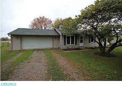 1st image of 23819 Eisenhower Dr