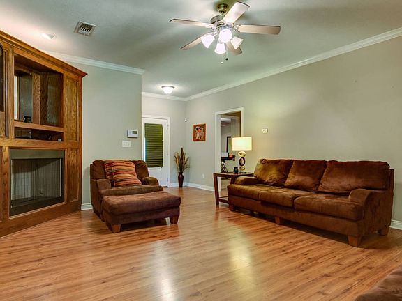 4th image of 27 Quailbrook Dr