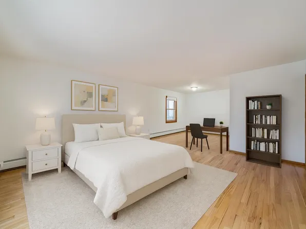 238 Van Nostrand Avenue image 2 of 22