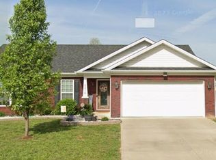 2016 Collins Ln, Lawrenceburg, KY 40342