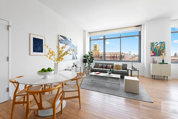 Sold by Compass | media 1