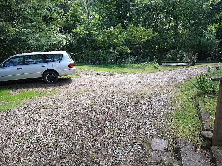 cut lawn or garden