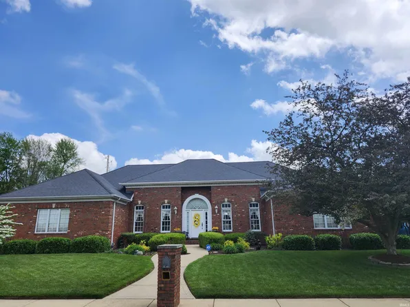 3022 Trailwood Dr, Newburgh, IN 47630