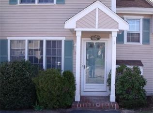 7 Hobart Ln, Rockland, MA 02370