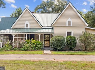 175 Glenn Carrie Rd, Hull, GA 30646