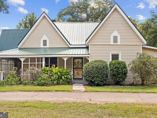 175 Glenn Carrie Rd, Hull, GA 30646
