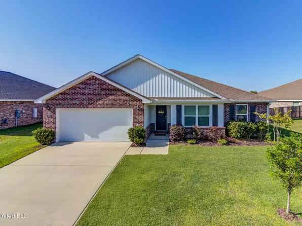 1007 Enclave Cir, Long Beach, MS 39560