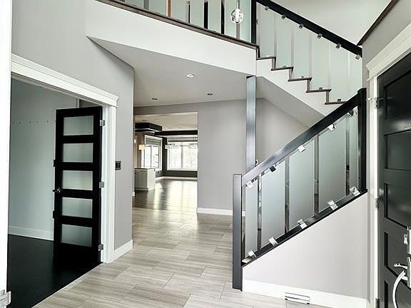 4th image of 837 Johnston Dr