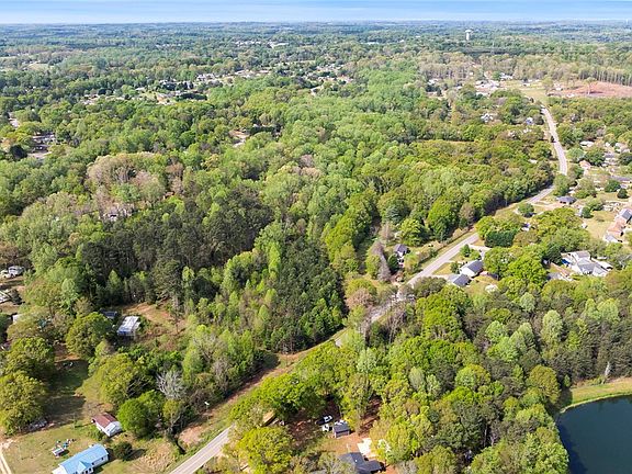 4th image of 4371 Old Easley Bridge Rd