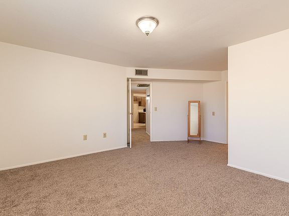 5th image of 13822 N 111th Ave