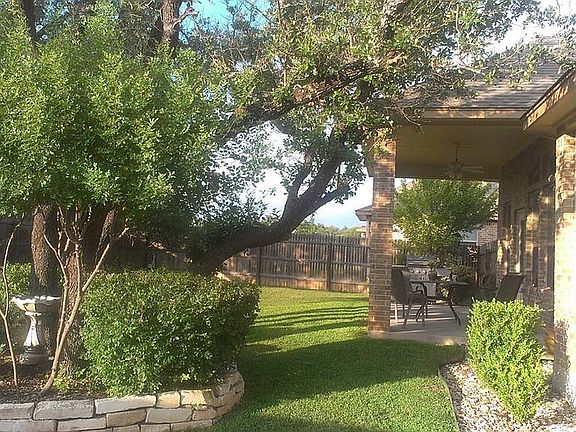 3rd image of 7011 Golden Oak Ln