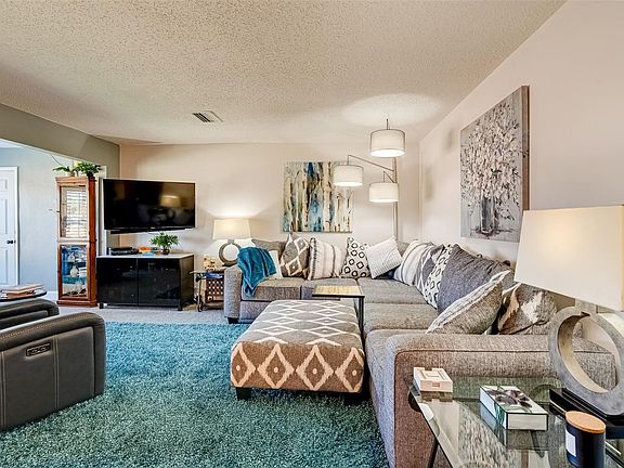 4th image of 222 Dogwood Cir