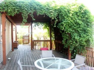 29 Lincoln St, Raritan, NJ 08869