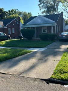 8880 Brace St, Detroit, MI, 48228