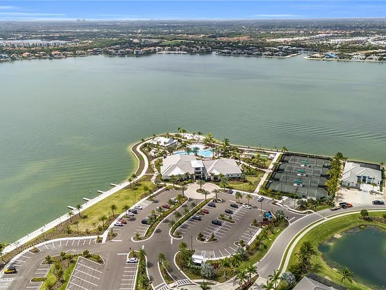 11841 Venetian Lagoon Dr #204 — Photo 34