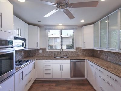 14923 Moorpark St APT 103, Sherman Oaks, CA, 91403