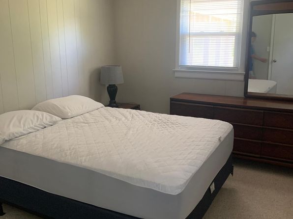 (undisclosed Address)