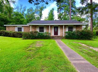 914 S Houston Ave, Livingston, TX 77351