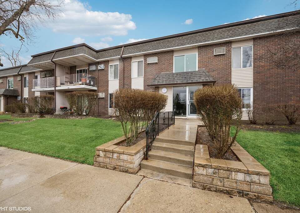 1st image of 847 Miller Ln #11105