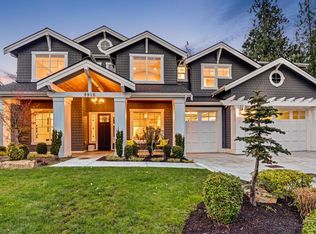 8910 SE 45th St, Mercer Island, WA 98040