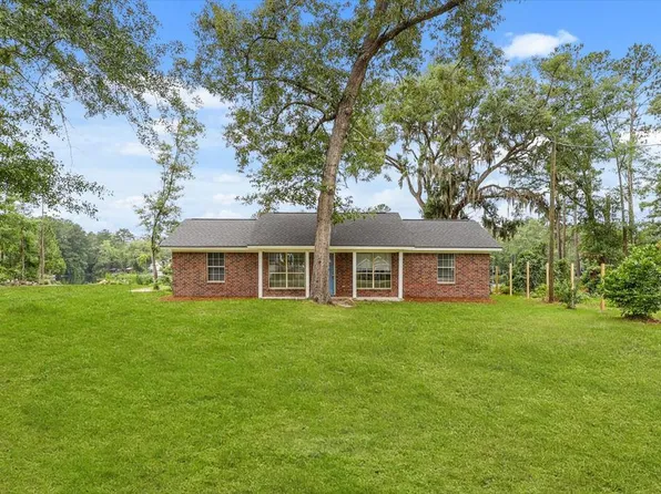 98 Carlyene Dr, Midway, GA 31320